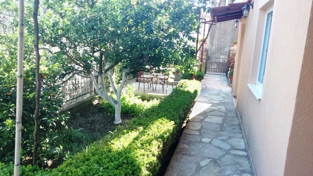 Apartments Kovacevic Petrovac Bagian luar foto